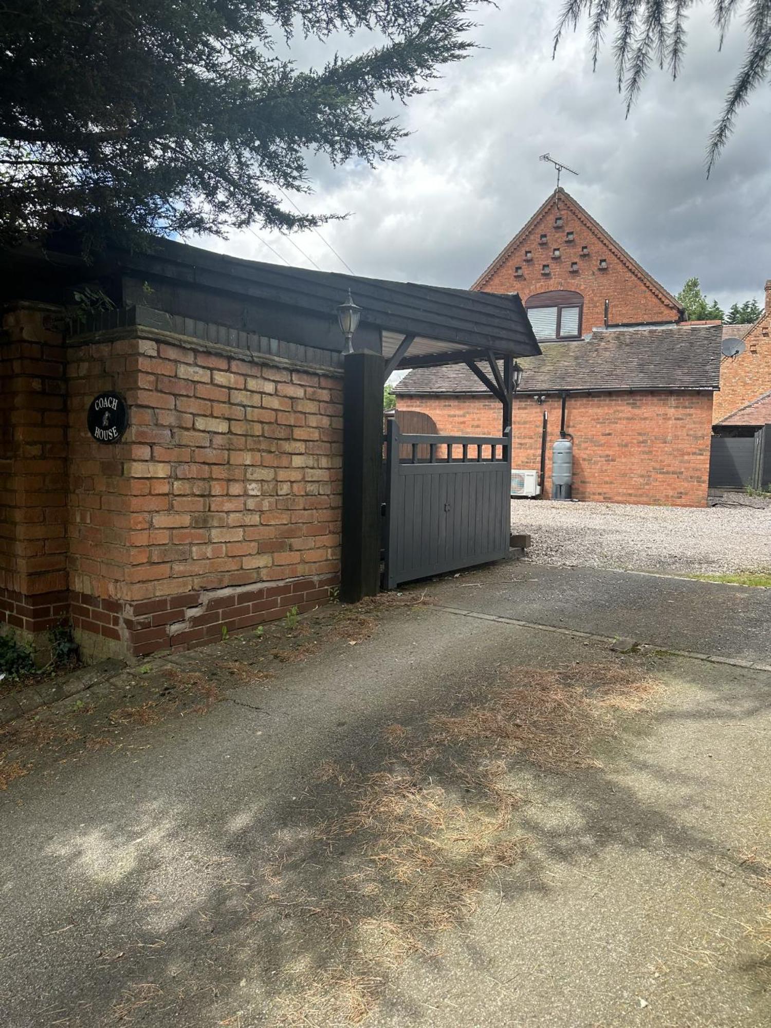 The Coach House Holiday home Birmingham